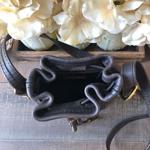 Fount Leather Bucket Bag - Picture 6 of 10